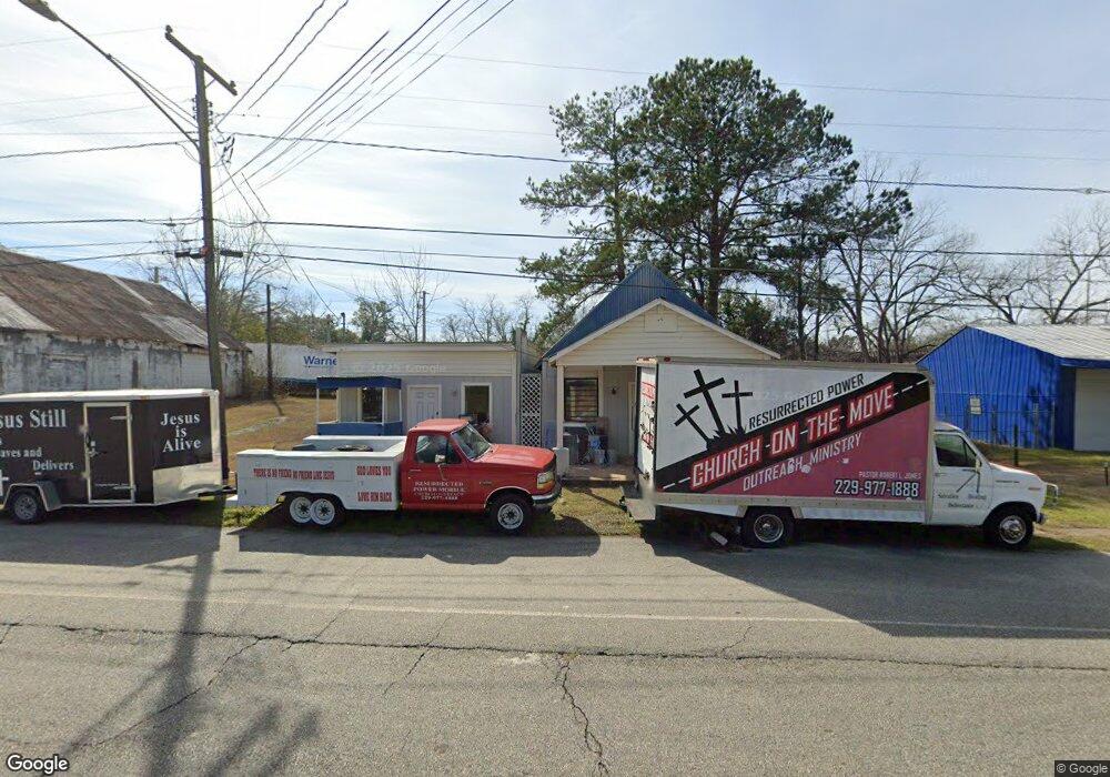 909 N Broad St, Thomasville, GA 31792 - photo 1