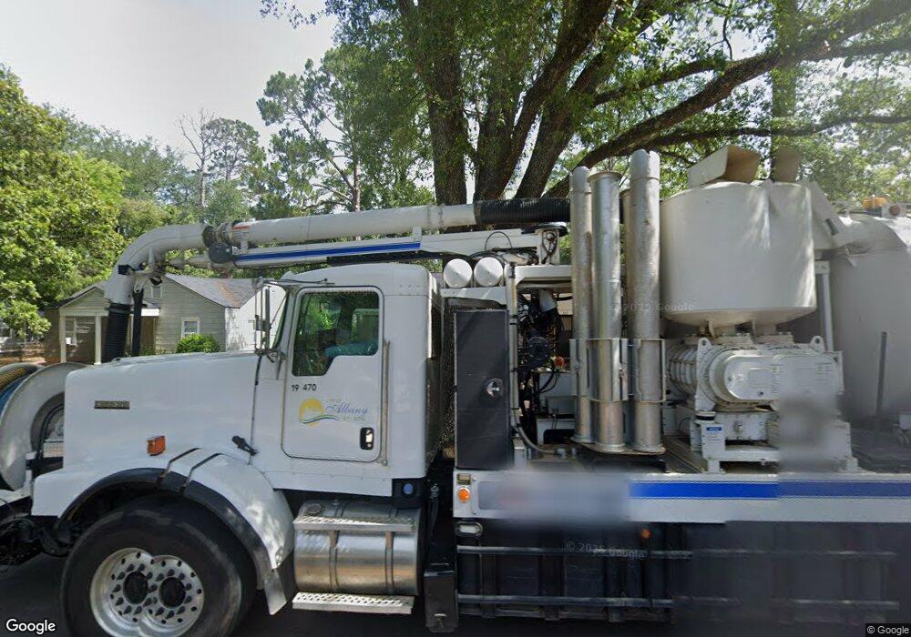 1311 W Whitney Ave, Albany, GA 31707 - photo 1