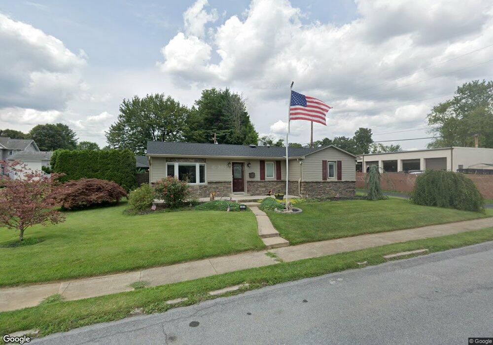 1815 W Stanley St, Allentown, PA 18104 - photo 1