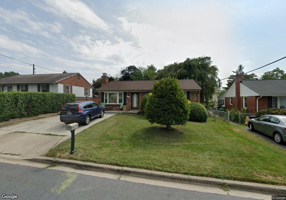 10 Mills Rd, Gaithersburg, MD 20877 - photo 1