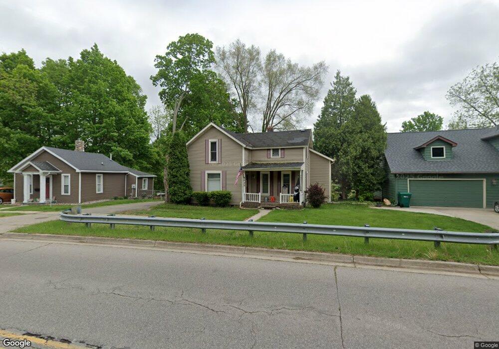 622 E Main St, Flushing, MI 48433 - photo 1