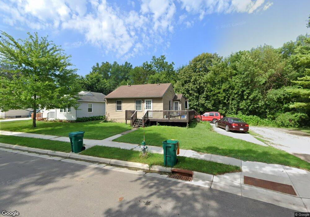 821 Ulstad Ave, Albert Lea, MN 56007 - photo 1