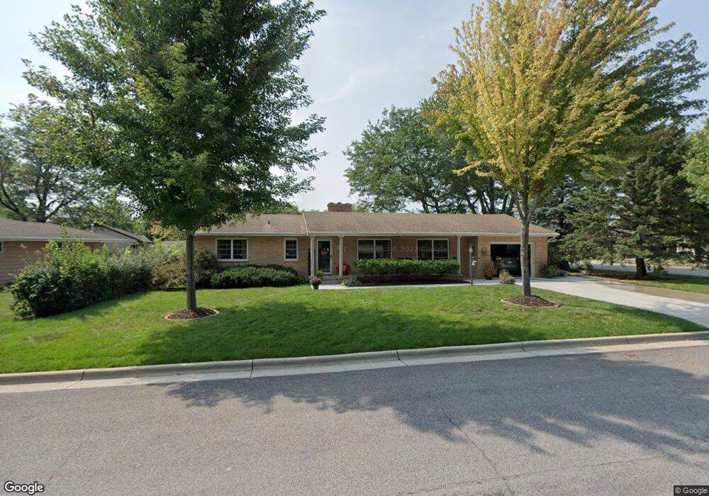 217 Bianchi Dr, New Ulm, MN 56073 - photo 1