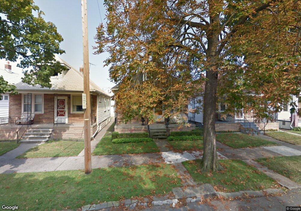 11448 Klinger St, HamtraMcK, MI 48212 - photo 1