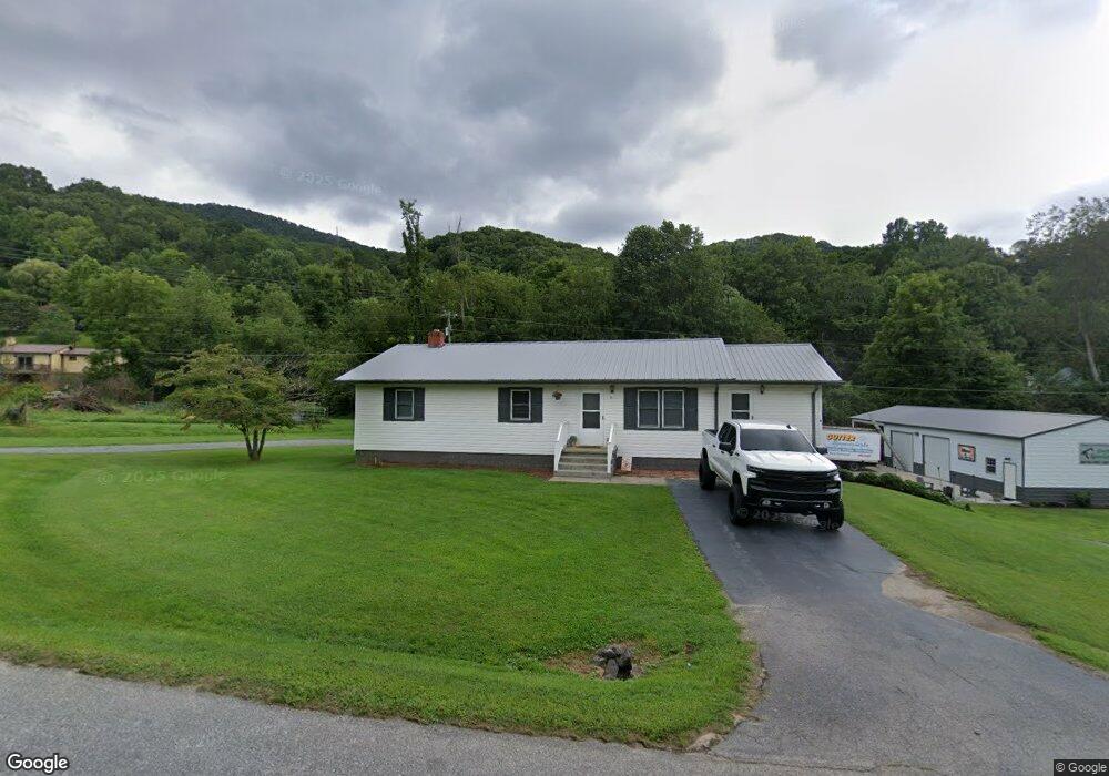 41 Hayes Cove Rd, Leicester, NC 28748 - photo 1