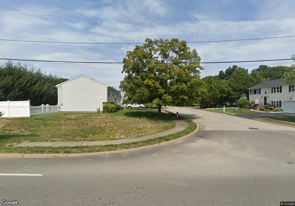 25 Leon e Whipple Rd, Warwick, RI 02886 - photo 1