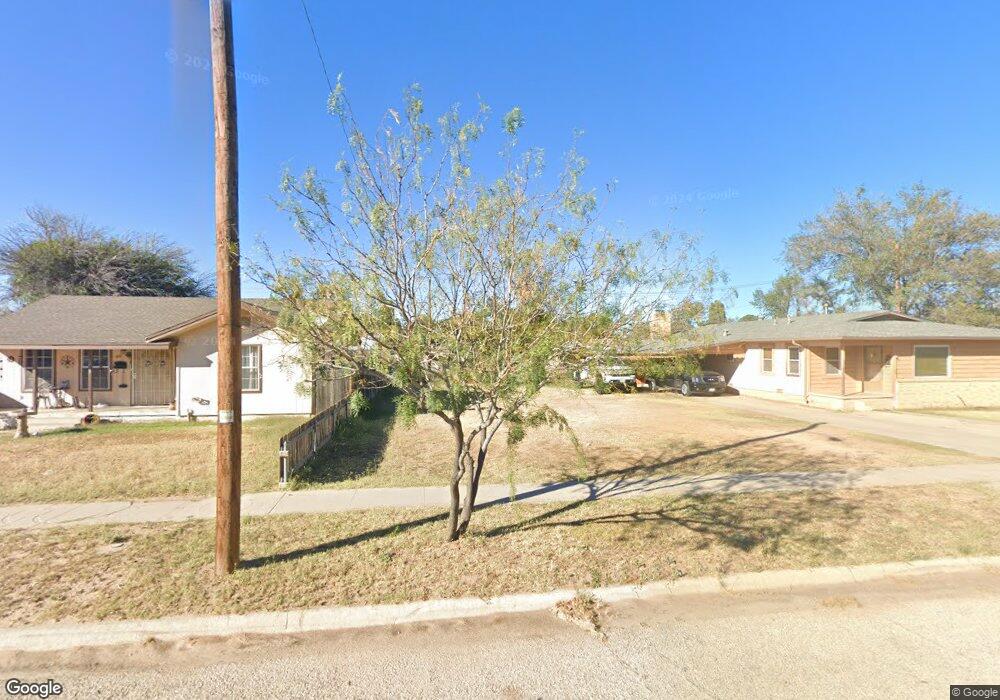 1215 E 17th St, Big Spring, TX 79720 - photo 1
