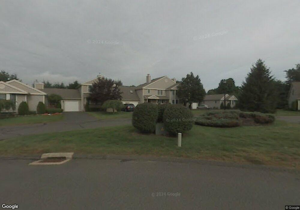 806 Meadowview Dr unit 806, East Windsor, CT 06088 - photo 1