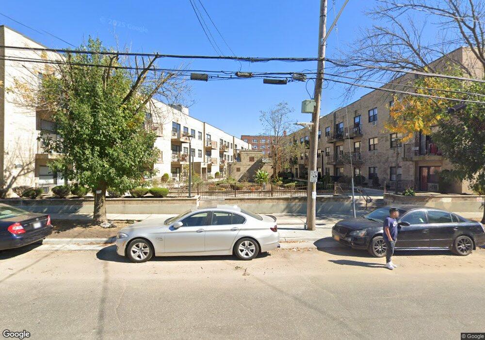 36 Hilton Ave unit 306, Hempstead, NY 11550 - photo 1