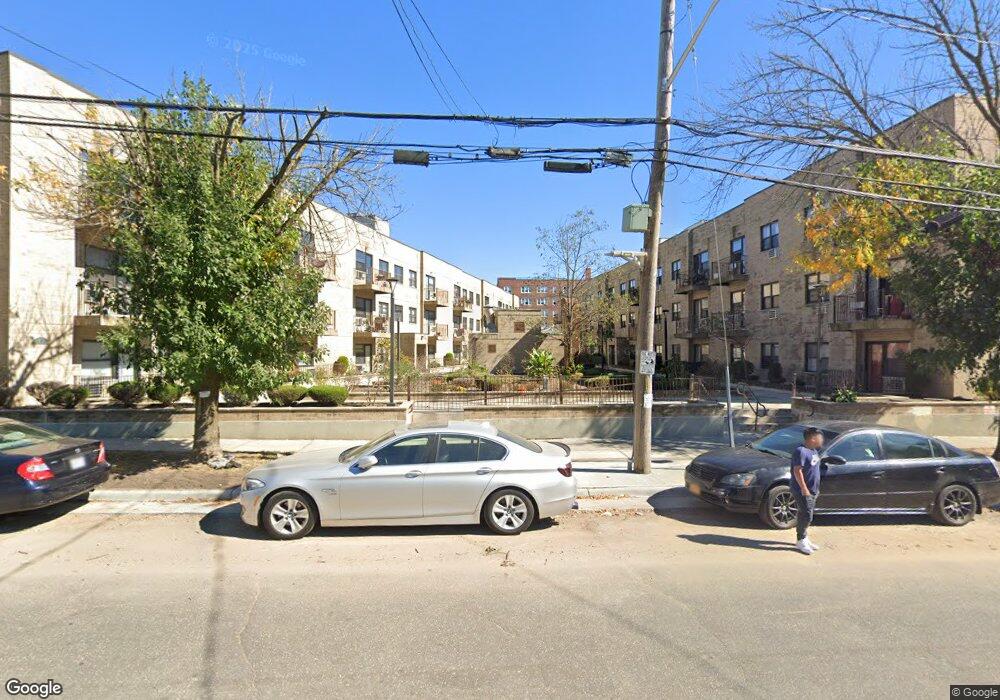 36 Hilton Ave unit 308, Hempstead, NY 11550 - photo 1