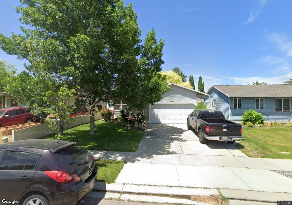 4940 Wake Robin Dr, West Jordan, UT 84081 - photo 1