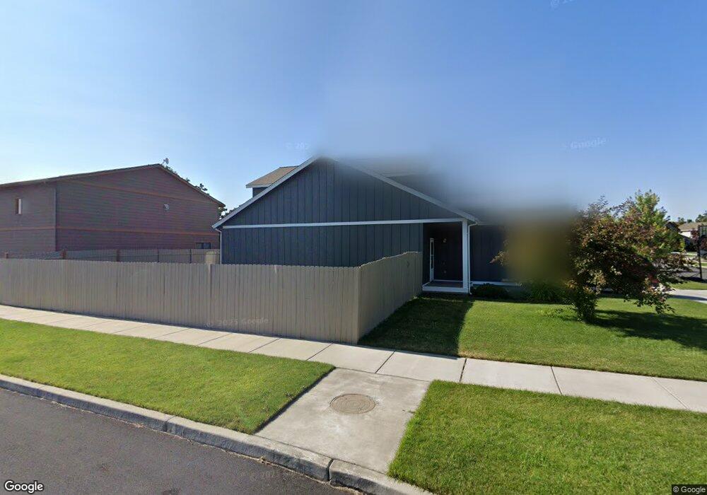 62996 Bilyeu Way, Bend, OR 97701 - photo 1