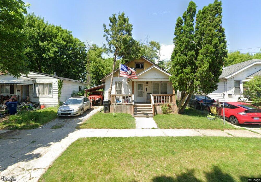 1122 Ossington Ave, Flint, MI 48507 - photo 1