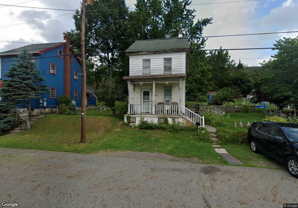 607 W Broad St, Williamstown, PA 17098 - photo 1