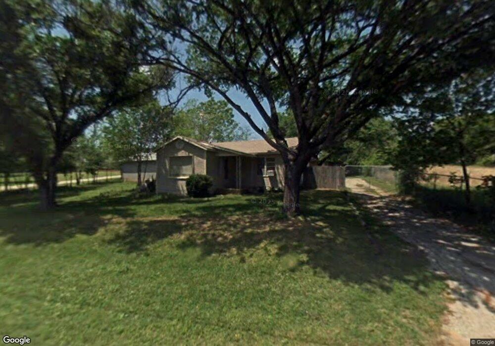 138 Avondale Ave, Azle, TX 76020 - photo 1