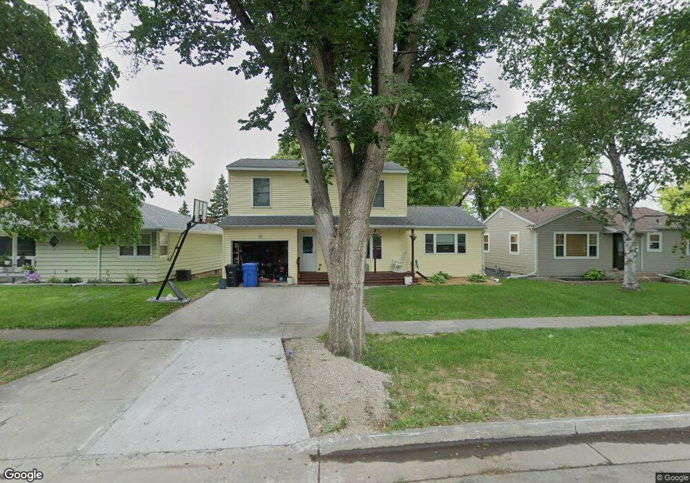 93 18th Ave N, Fargo, ND 58102 - photo 1