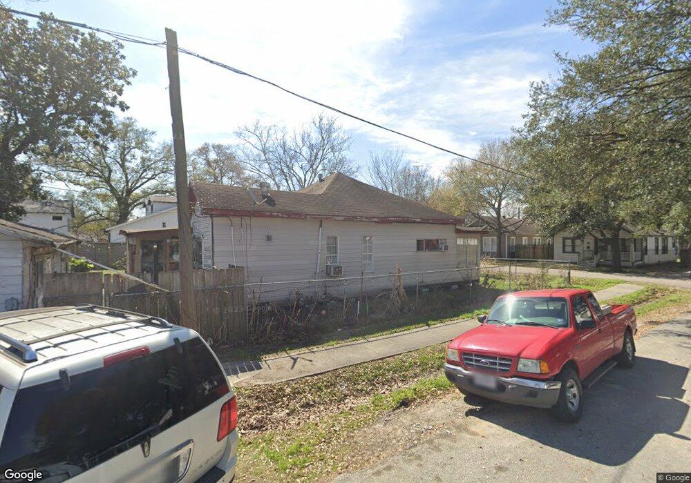 612 Walton St, Houston, TX 77009 - photo 1