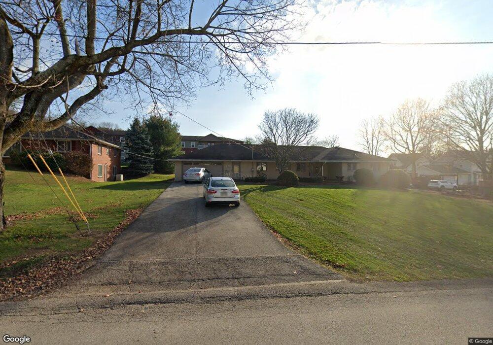 560 Maple St, Indiana, PA 15701 - photo 1