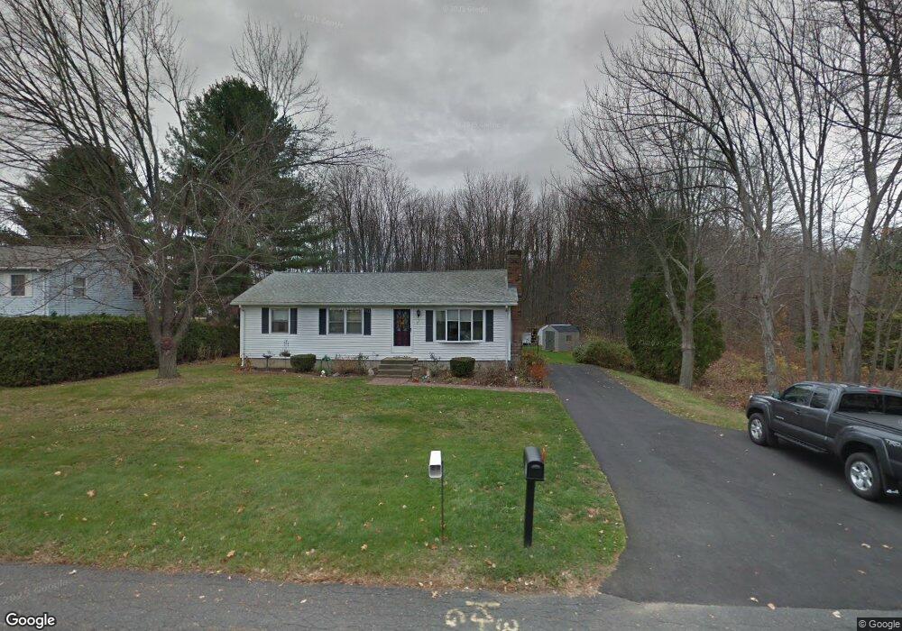 21 Highland Ave, Easthampton, MA 01027 - photo 1