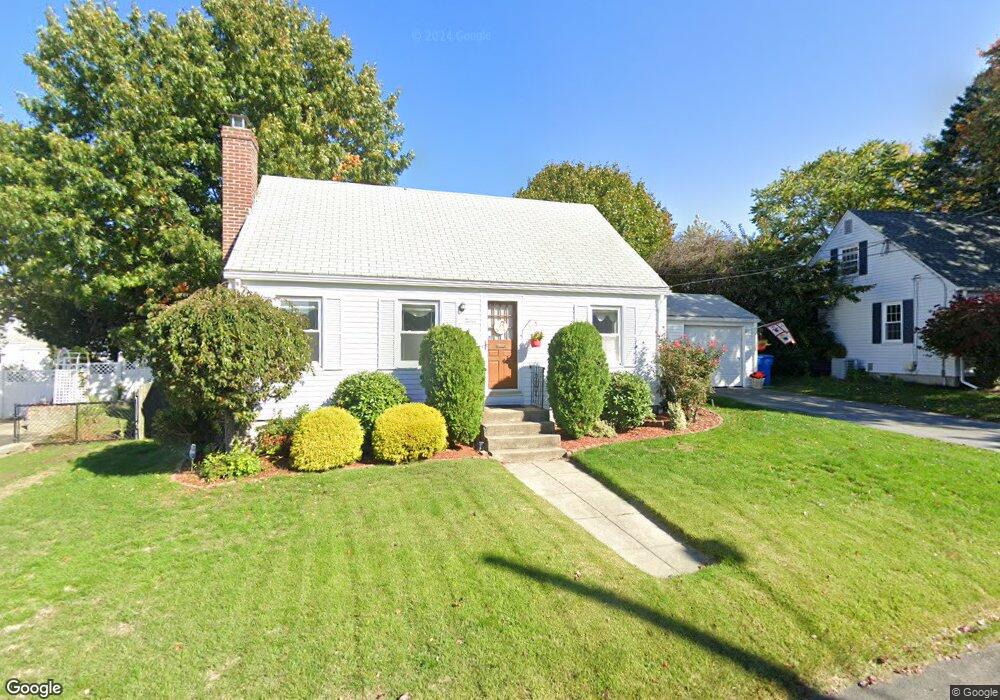 12 Hampshire Rd, Cranston, RI 02910 - photo 1