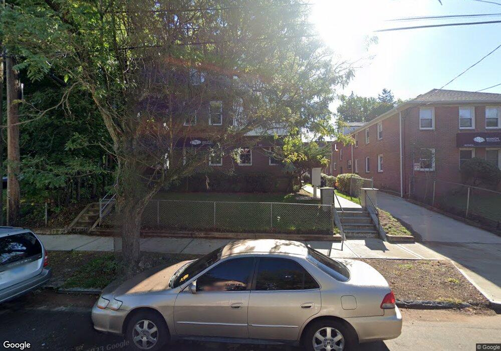 323 Winthrop Ave, New Haven, CT 06511 - photo 1