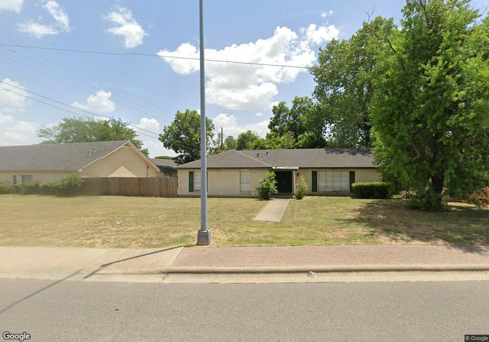 3700 Crosby Dr, Waco, TX 76706 - photo 1