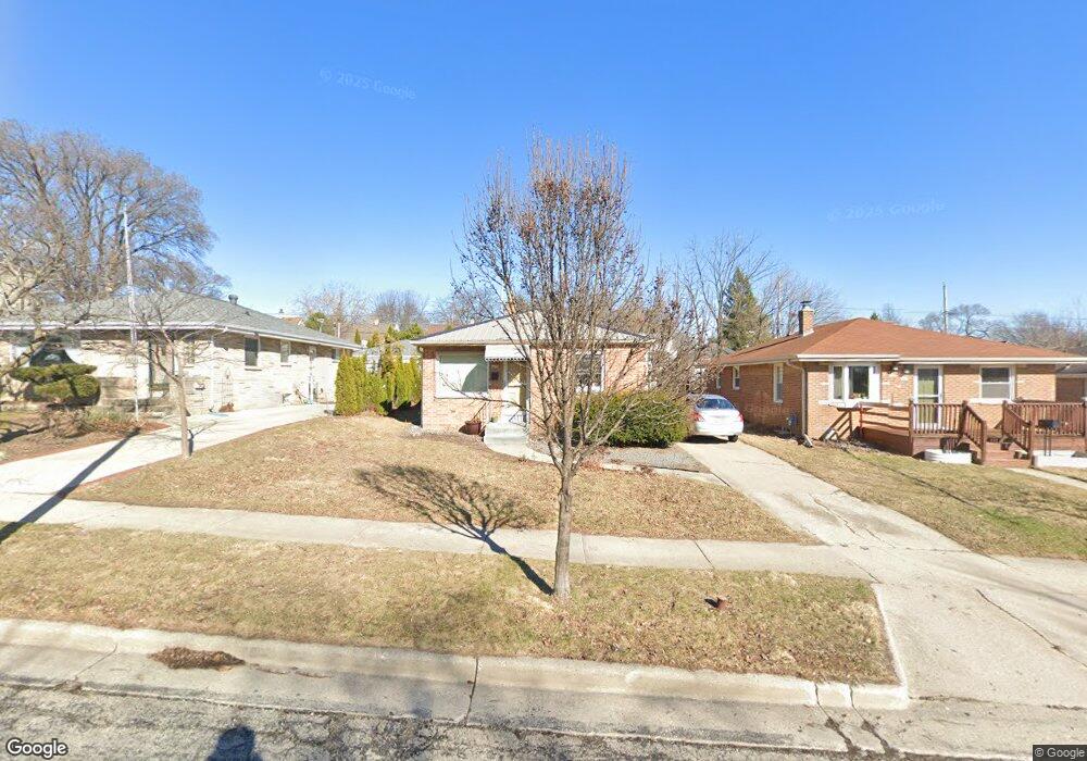 4434 S Taylor Ave, Milwaukee, WI 53207 - photo 1