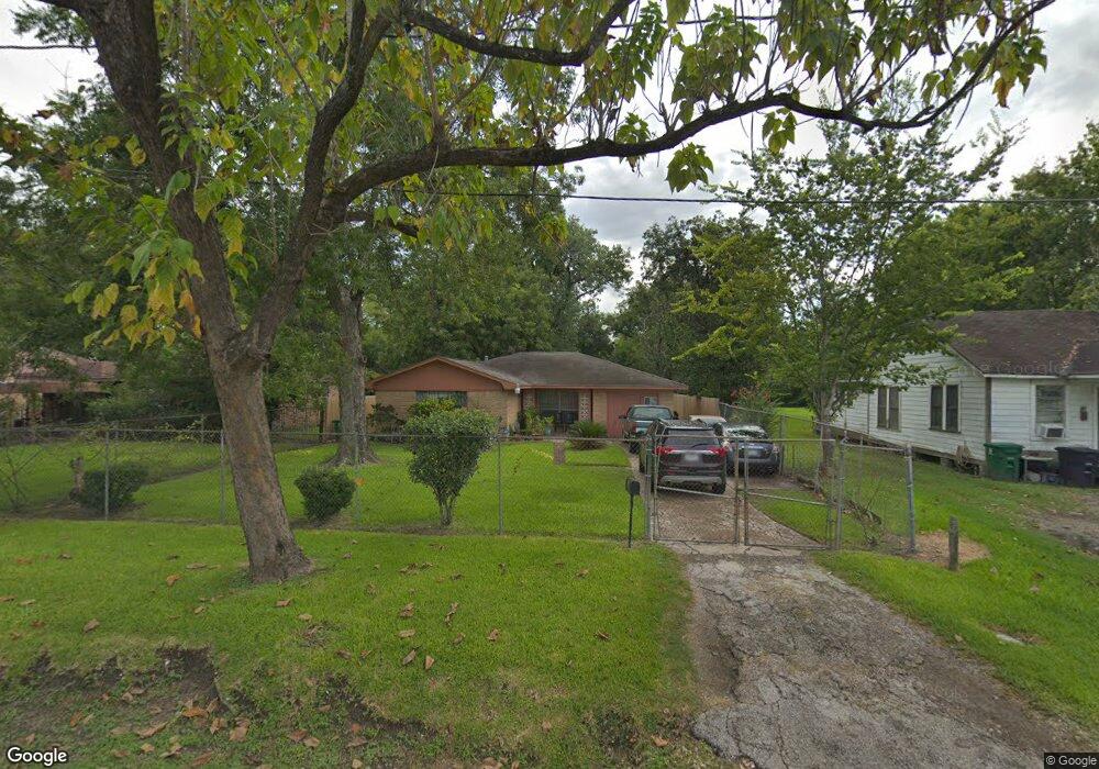 5618 Los Angeles St, Houston, TX 77026 - photo 1