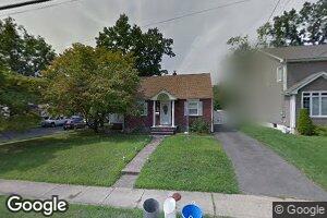 627 Oak Ave, Saddle Brook, NJ 07663