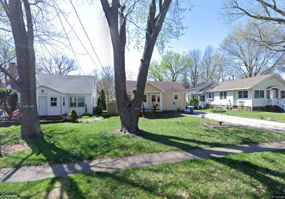 2012 37th St, Des Moines, IA 50310 - photo 1