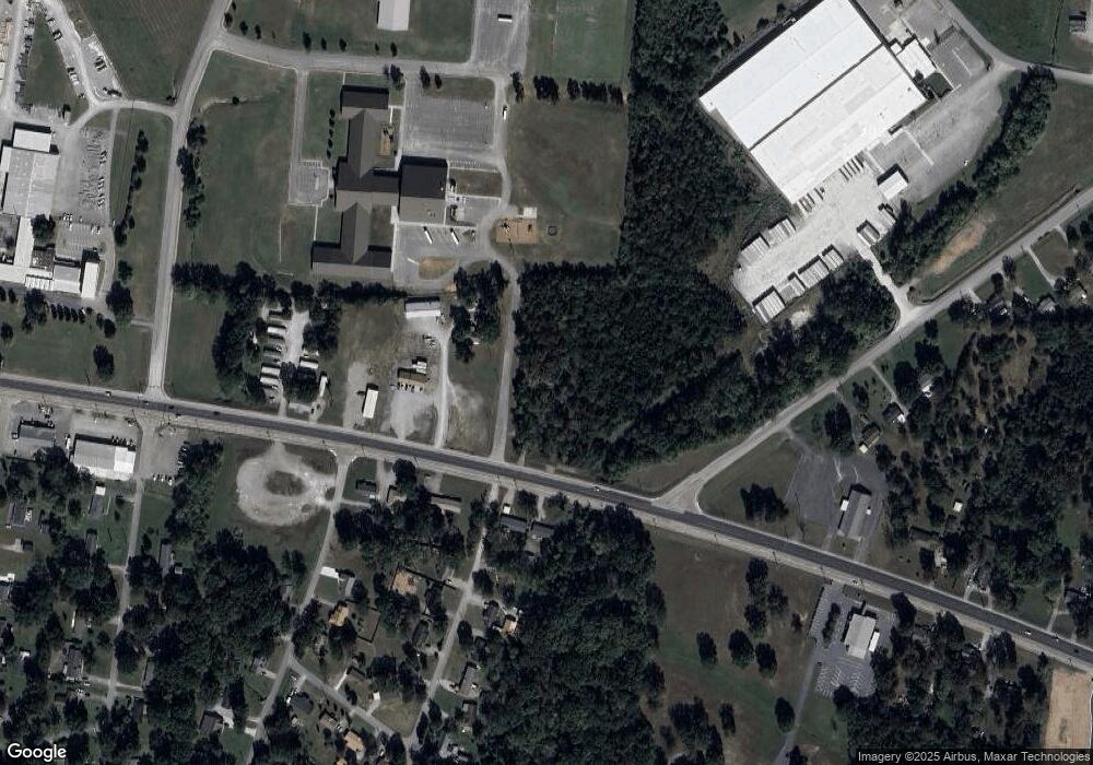 1715 Madison St, Shelbyville, TN 37160 - photo 1