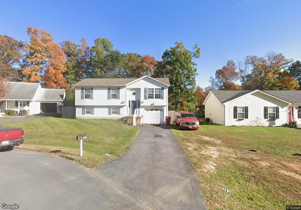 378 Longwood Dr, Bunker Hill, WV 25413 - photo 1