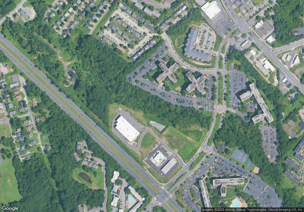 2041 Brooks Dr, District Heights, MD 20747 - photo 1