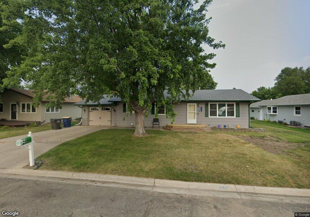 406 17th Ave NE, Jamestown, ND 58401 - photo 1