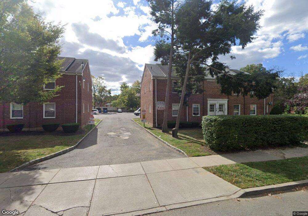 733 E Front St, Plainfield, NJ 07062 - photo 1