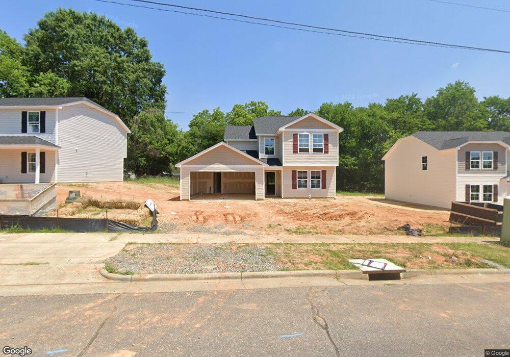 417 Dobson Rd, Statesville, NC 28677 - photo 1