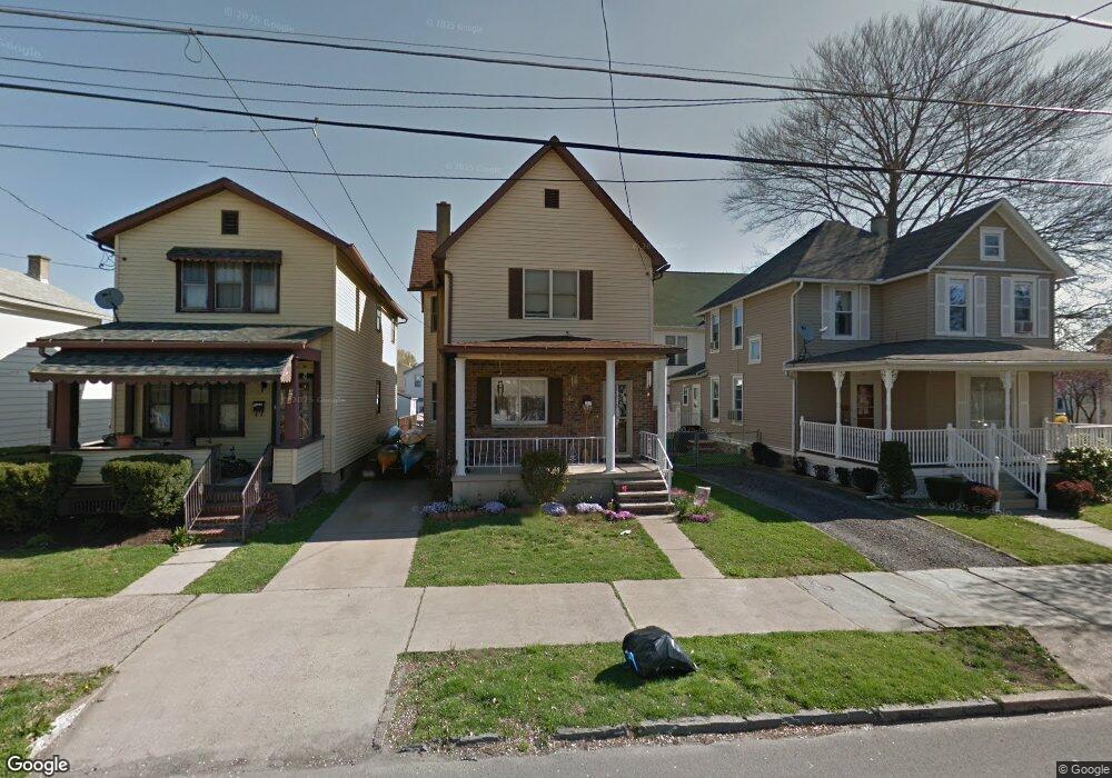 402 Montgomery Ave, West Pittston, PA 18643 - photo 1