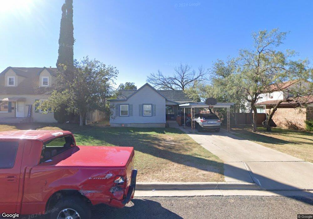 1208 Nolan St, Big Spring, TX 79720 - photo 1