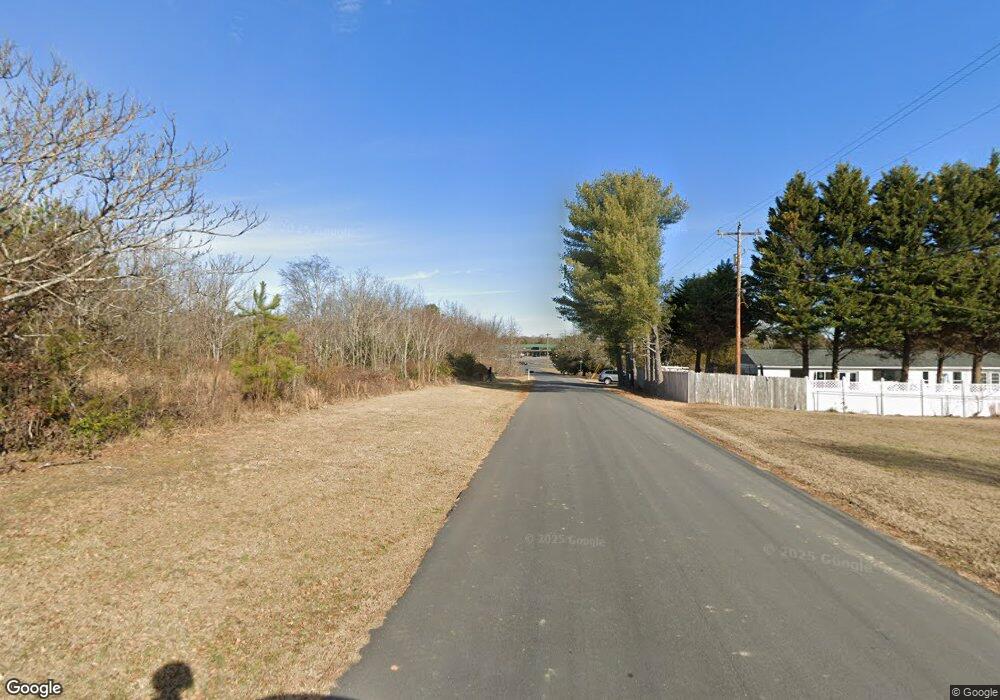 124 Matthews St, Clover, SC 29710 - photo 1