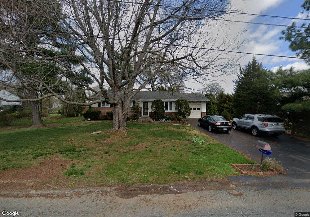 4755 Killian Ave, Reading, PA 19606 - photo 1