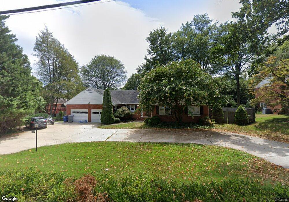 3024 Aspen Ln, Falls Church, VA 22042 - photo 1