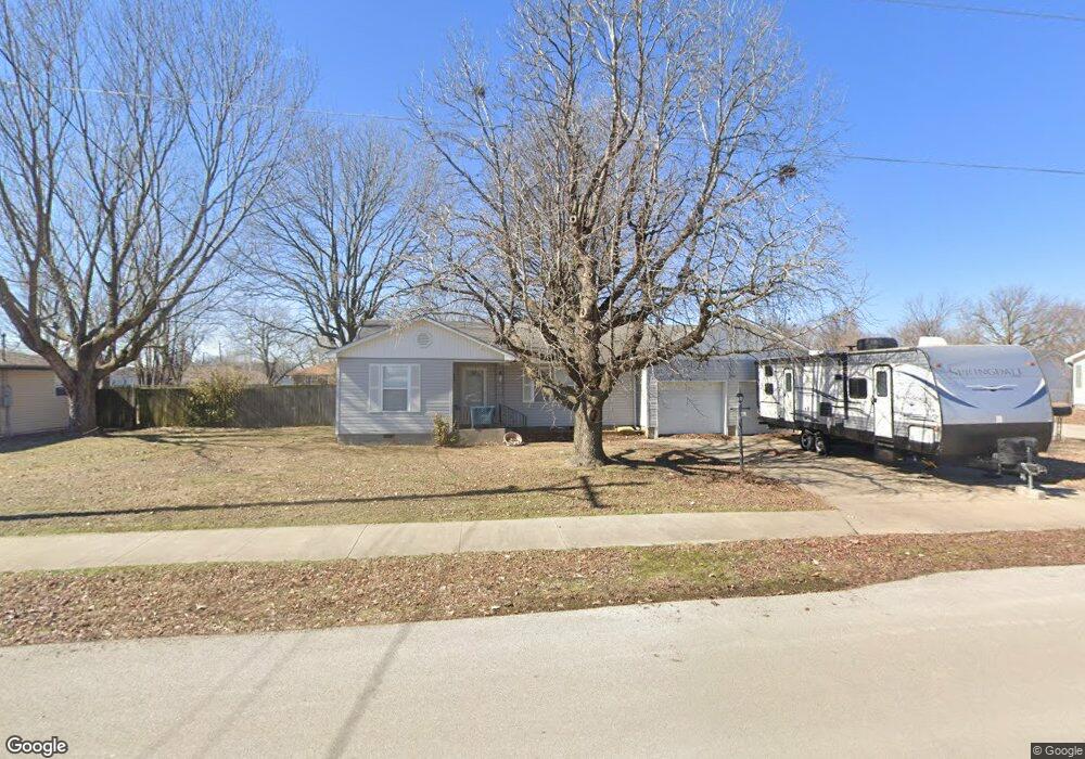 208 N Broadway St, Carl Junction, MO 64834 - photo 1