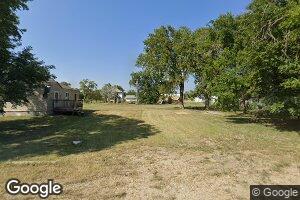 213 E 1st St, Solomon, KS 67480