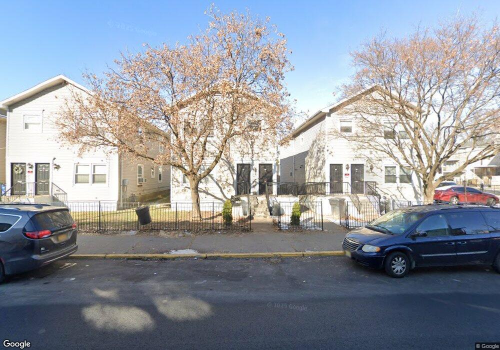 513 Ocean Ave unit A, Jersey City, NJ 07305 - photo 1