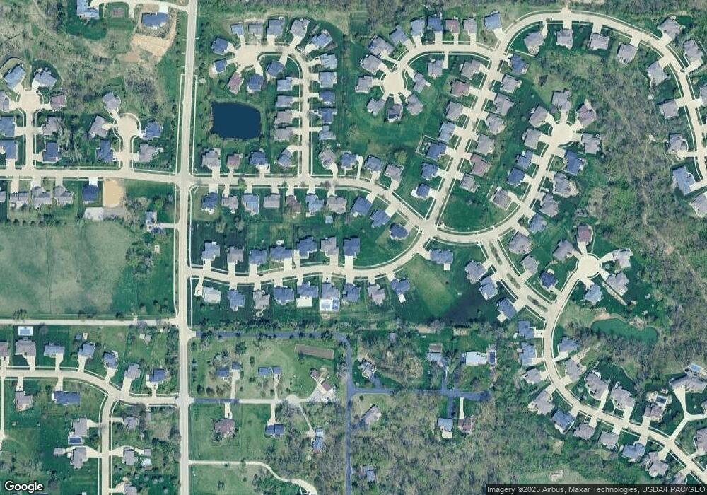 6310 River Pkwy NE, Cedar Rapids, IA 52411 - photo 1