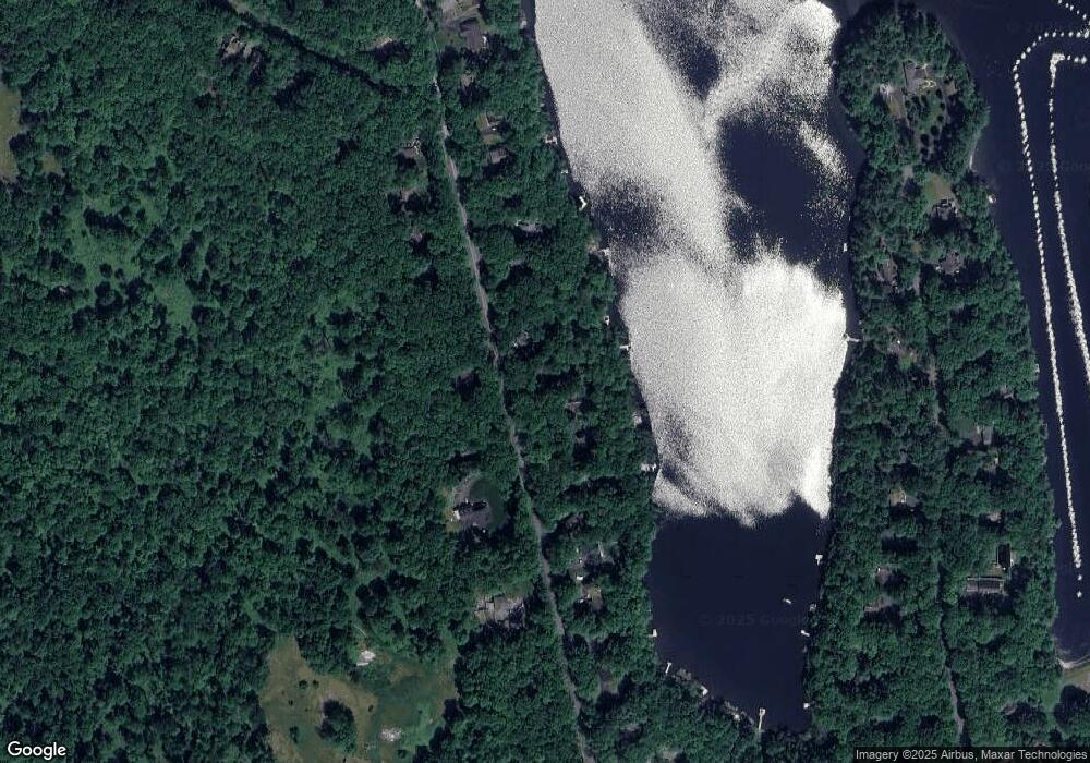 260 Fawn Lake Dr, Hawley, PA 18428 - photo 1