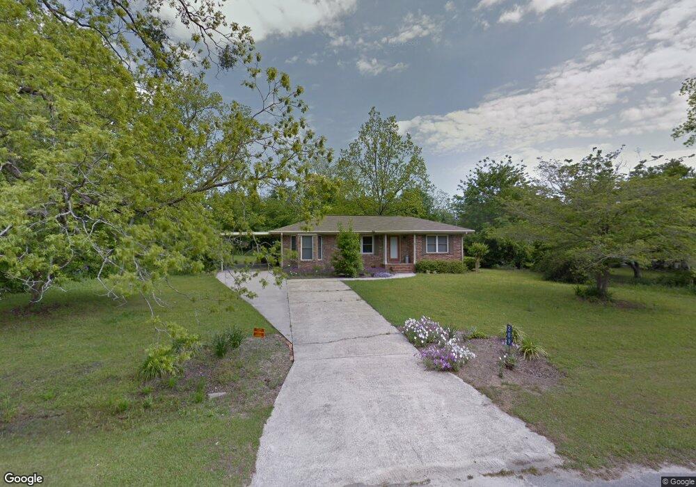 211 E First Ave, Stillmore, GA 30464 - photo 1