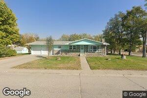 916 1st St, Crawford, NE 69339