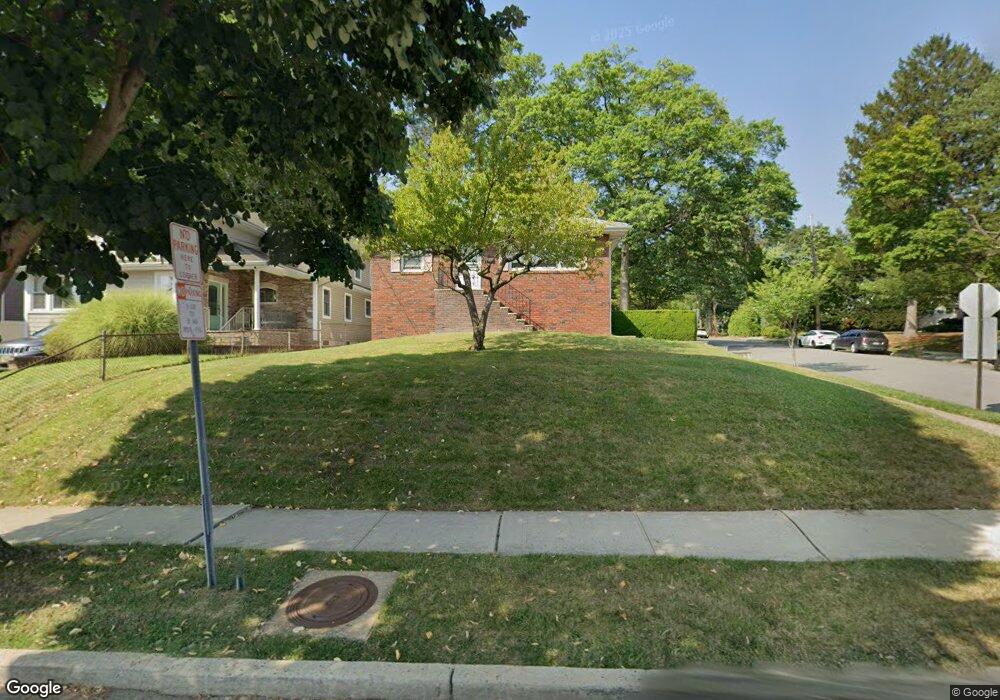 128 Continental Ave, River Edge, NJ 07661 - photo 1