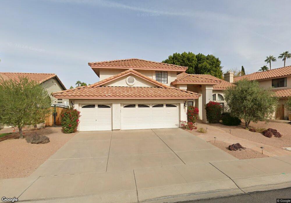 1026 W Coast Dr, Gilbert, AZ 85233 - photo 1